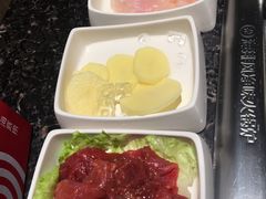 -海底捞火锅鲜切牛肉主题店(长寿路店)