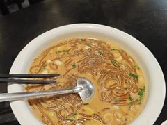 -健眺小海鲜(临海后山店)