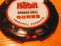 -The Habit Burger Grill 哈比特汉堡(复兴soho店)
