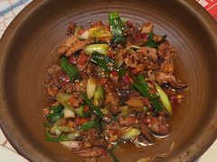 -阿瓦山寨·湘菜现炒·剁椒鱼头王(咸阳总店)