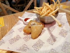 -玛格萝妮(汇智国际商业中心店)