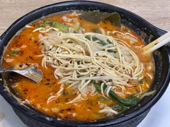 -小街曹师傅砂锅麻辣烫(亚泰大街店)