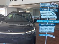 -畅通航行汽车钣金喷漆 无痕修复·局部喷漆