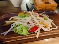 -隔壁老王·家常云南菜(花巷店)