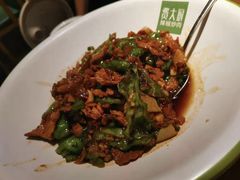 -费大厨辣椒炒肉(万家丽一店)