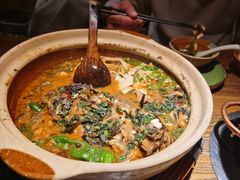 柴火稻草鱼-吃饭皇帝大土家民族菜(正大广场店)