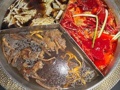 -廖掌柜·重庆鲜货火锅(上海首店)