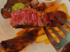-羽深肉铺 Steak & Wine