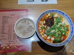 -天发芽·何记葫芦头泡馍·老字号(小南门店)