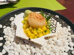 -香格里拉鱼跃地中海西餐厅·牛排披萨