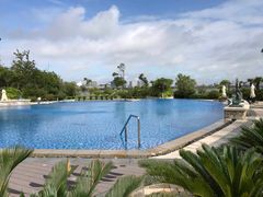 -上海滴水湖皇冠假日酒店