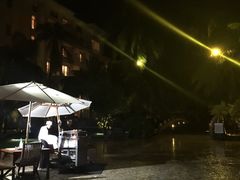 三亚亚龙湾华宇度假酒店(原三亚华宇皇冠假日酒)-三亚亚龙湾雅高美爵酒店