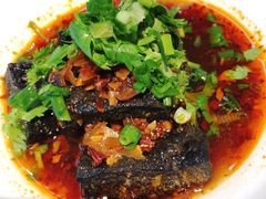 老长沙臭豆腐-呷佬·长沙手工米粉(金沙江路店)