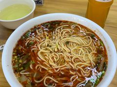 -马德元纯汤牛肉面(太奥广场店)