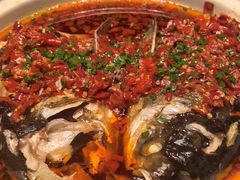 -八府香鸭·啫啫煲(华山路店)