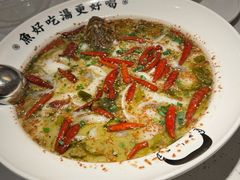 -江渔儿酸菜鱼(映月湖环宇城店)