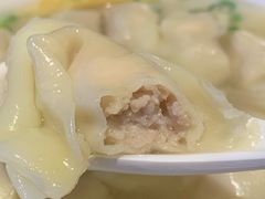 刀鱼馄饨-老半斋(福州路店)
