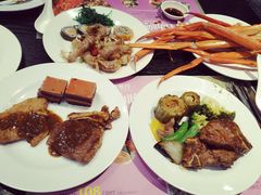 -四海一家自助餐(益田假日广场店)