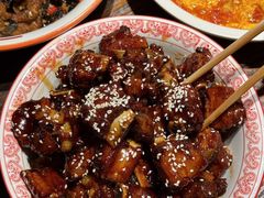 -富正毅三下锅·湘西韵味(天门山索道店)