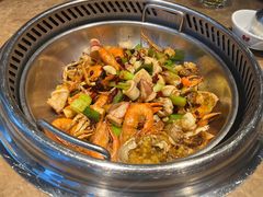 -七欣天香辣蟹火锅(上海银亿滨江店)