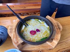 -桥香园过桥米线(国贸店)