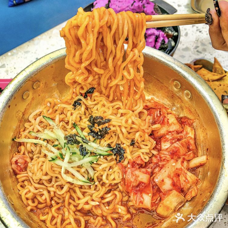 报!在长沙发现了爆火韩国的blackpink炸鸡🍗