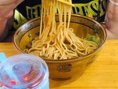 瘦肉拌粉-硒泉筒骨汤粉
