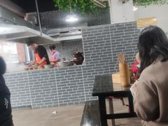 大堂-小杨翘脚牛肉
