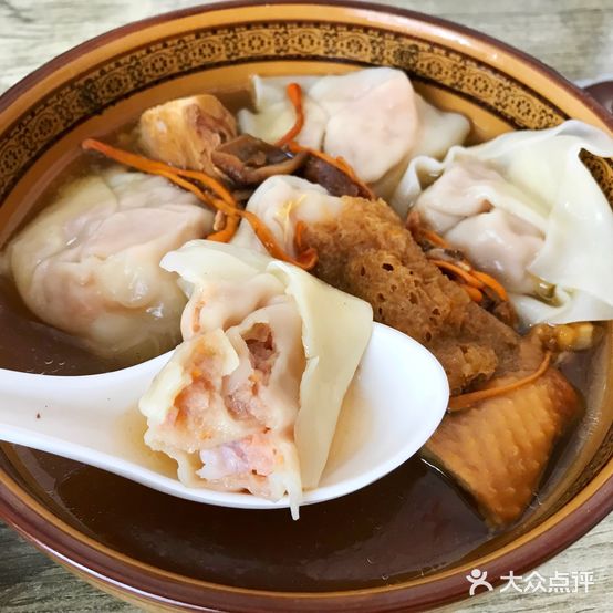 深巷子嗨抄手(海椒市街店)