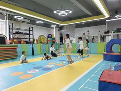 -逗你运动体能训练中心(冠城店)