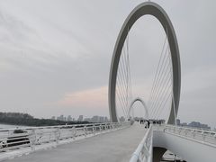 -南京眼步行桥