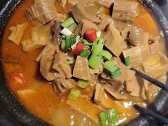 千岛湖笋干煲-姜君·千岛湖鱼头馆(浦东大道店)