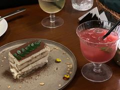 -mordew加州日记西餐&小酒馆(新天地店)