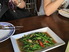 -Dang restaurant (patong phuket)