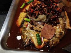 -辣尚瘾·烤鱼·新川菜(交大直营店)