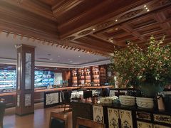 -八府香鸭·啫啫煲(华山路店)