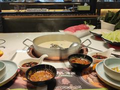 -洪氏嗨捞·猪肚鸡火锅(阳光天地店)