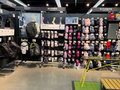 -迪卡侬(西三旗店)