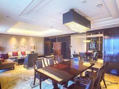 -成都保利公园皇冠假日酒店(熊猫基地店)