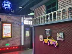 -蓝乐光量贩KTV(浦东禹悦汇店)