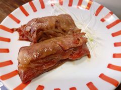 铺天盖地顶级澳牛肉火焰寿司-仙隐小鹿中華の日料(正弘城店)