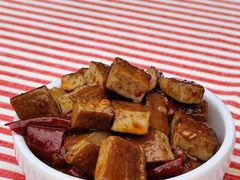 卤豆干-二钳洞庭虾蟹·江湖菜(鹭岛店)