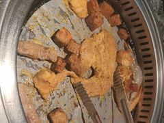 -阪尚皇·原切牛排·烤肉火锅自助(北京路店)