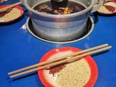 -马路边边麻辣烫联盟路店