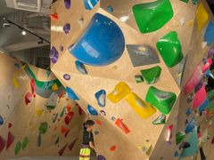 -ROCKPLUS攀岩馆(环宇城店)
