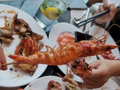 -东方红海鲜百汇(国际大厦店)