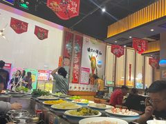 -钱小主·自助回旋烤肉火锅餐厅(东方新天地店)