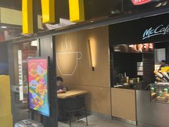-麦当劳(中山公园龙之梦店)
