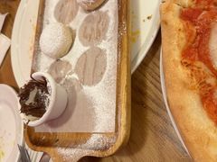 -城市大道红炉披萨烘焙坊