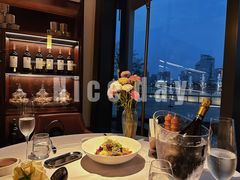 -MONICH牛排融合餐厅(和义大道购物中心店)